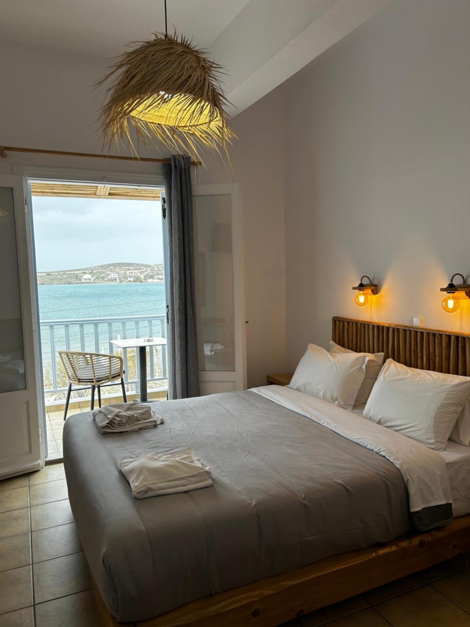 Hotel Livadia Parikia  Ngoại thất bức ảnh