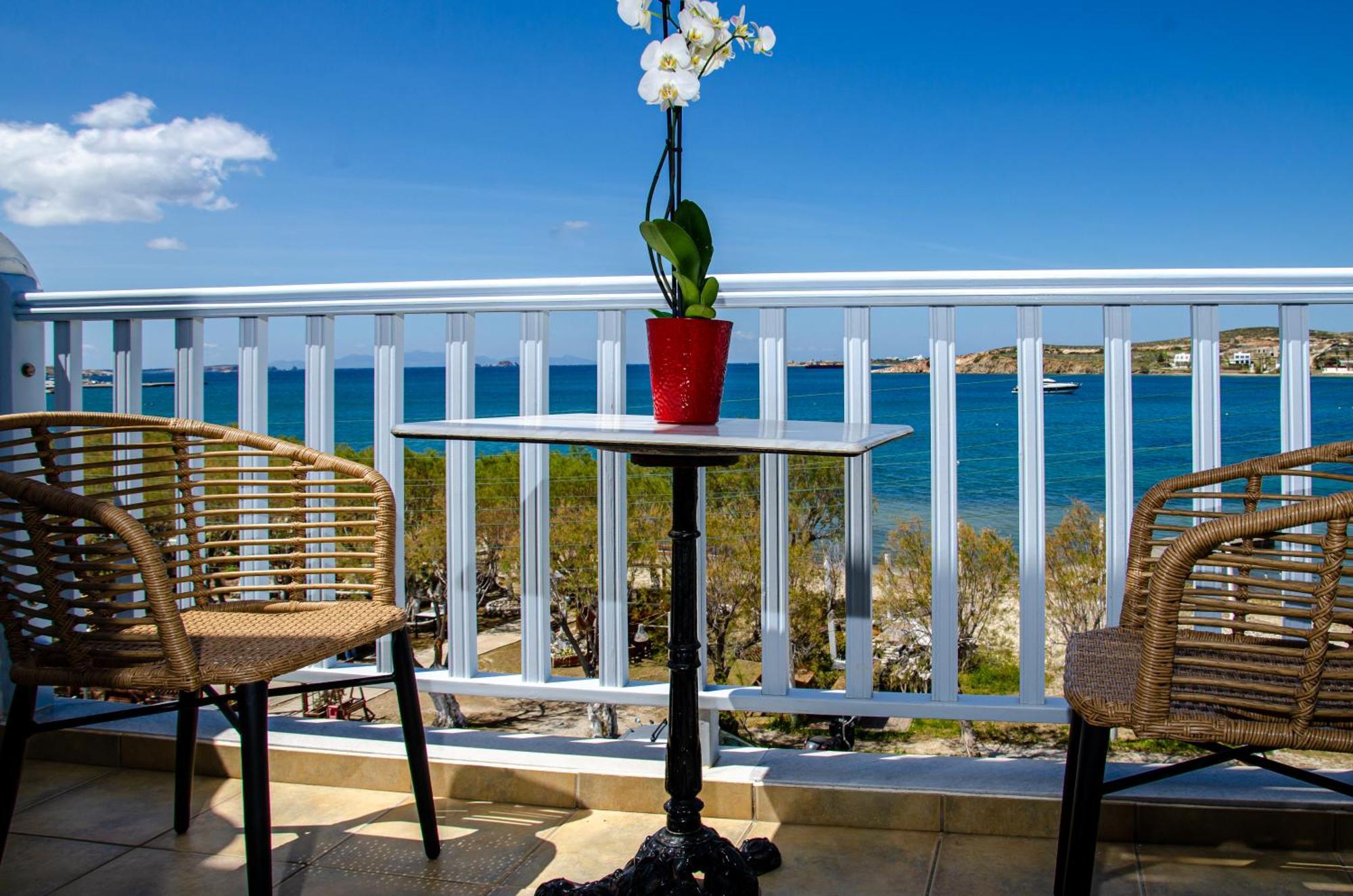 Hotel Livadia Parikia  Ngoại thất bức ảnh