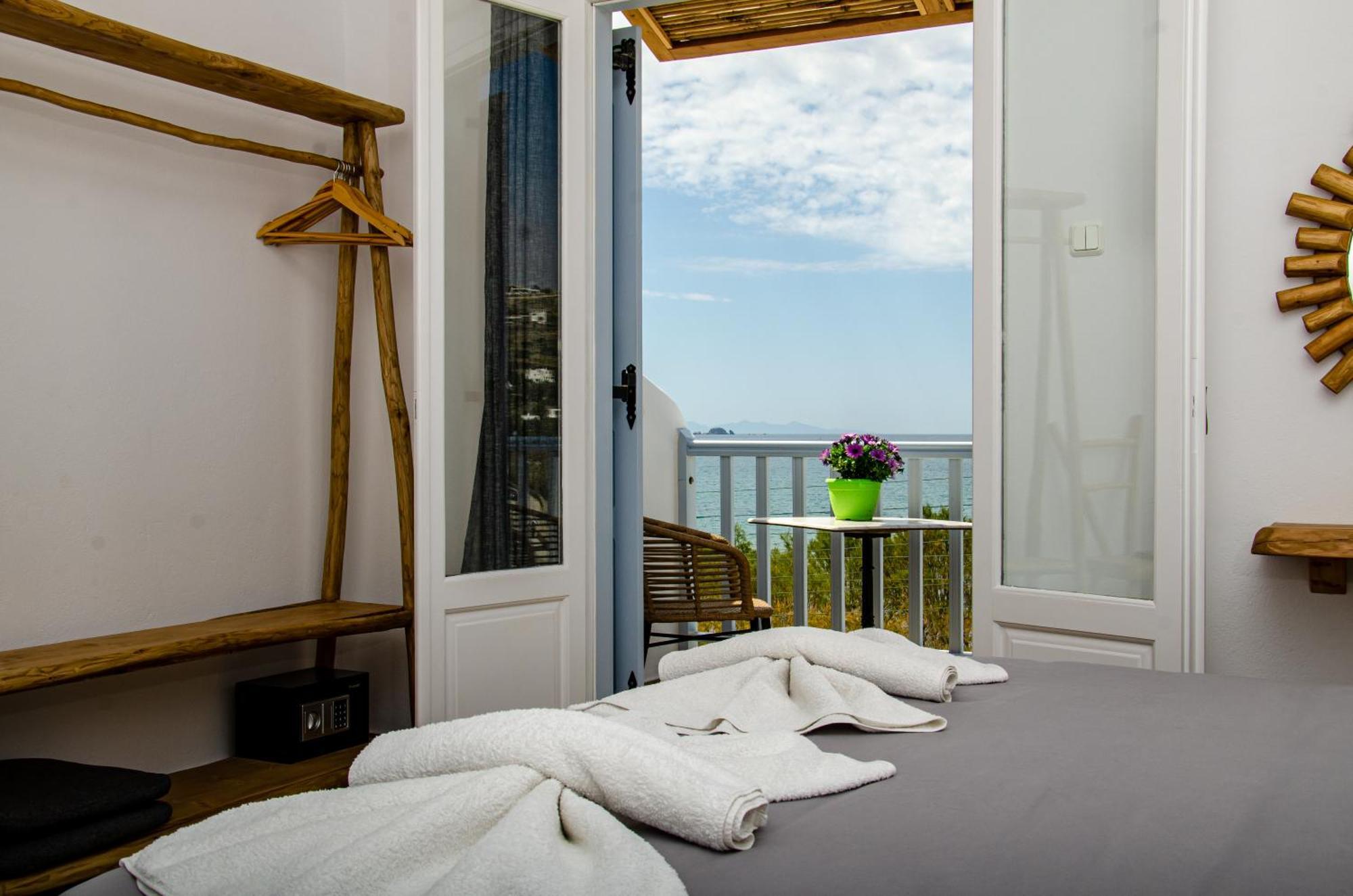 Hotel Livadia Parikia  Ngoại thất bức ảnh