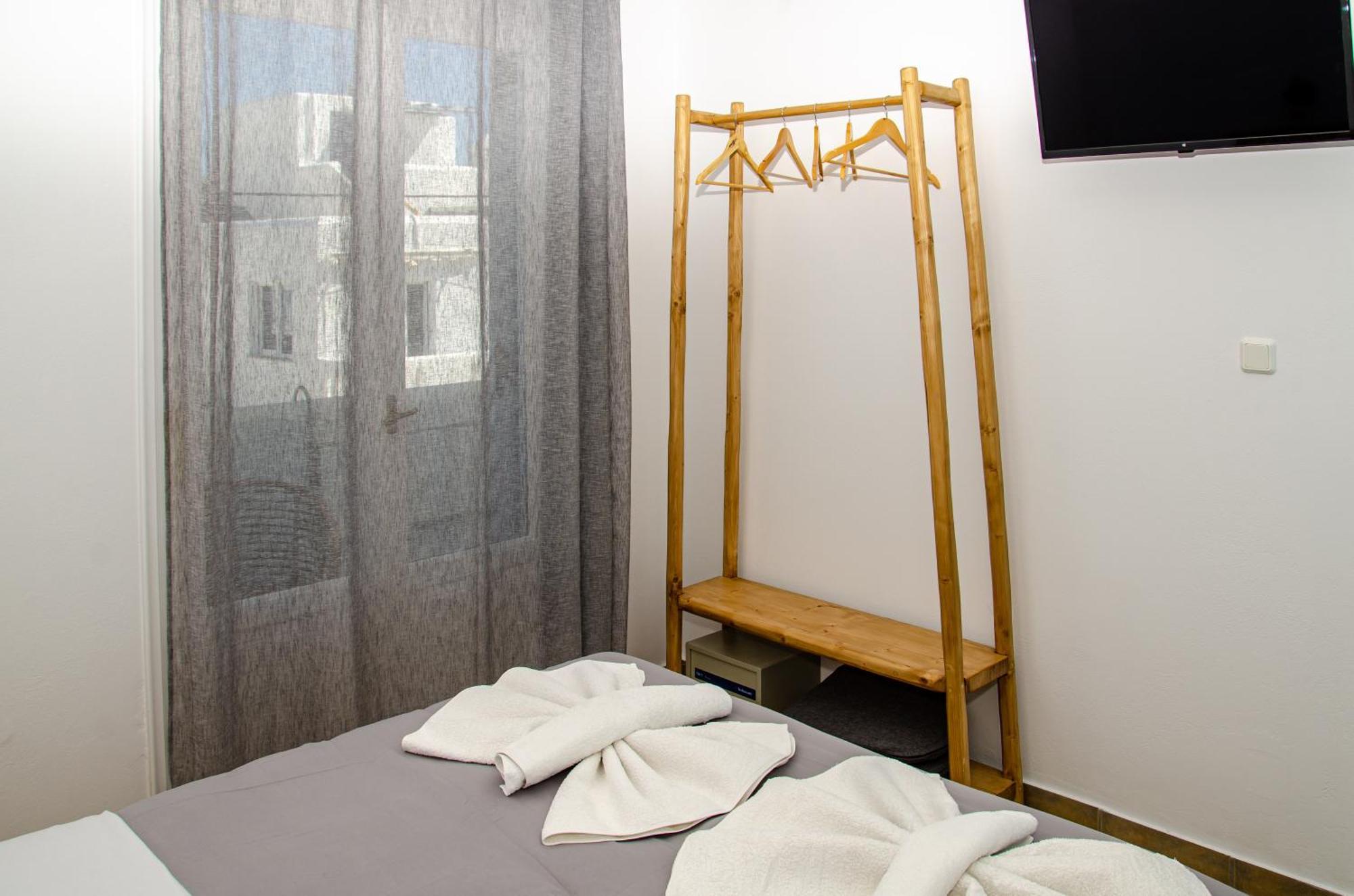 Hotel Livadia Parikia  Ngoại thất bức ảnh